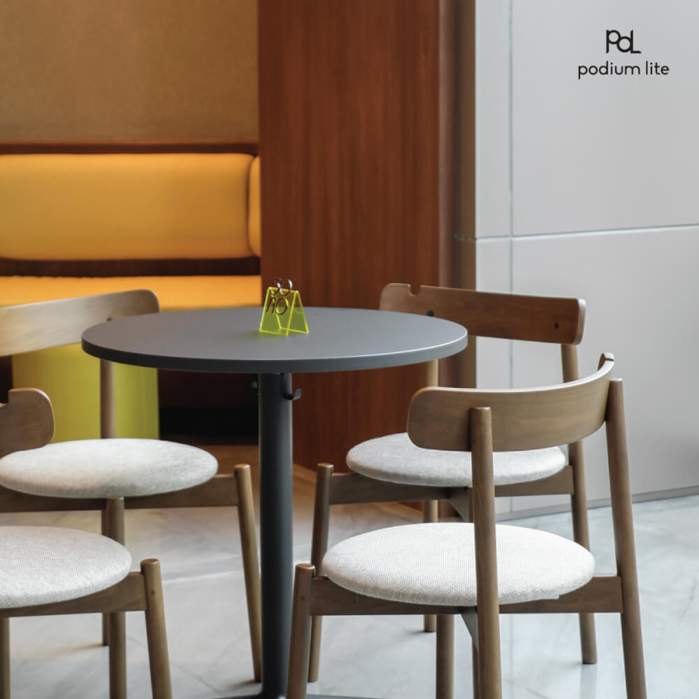 เก้าอี้ทานข้าว PODIUM LITE รุ่น PLUS CHAIR สี WALNUT BROWN (ถอดประกอบได้)